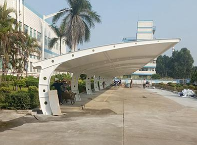 合肥膜結(jié)構(gòu)車棚如何建造？